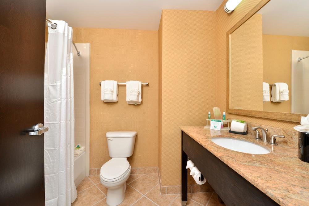 Holiday Inn Express Columbia By Ihg Экстерьер фото