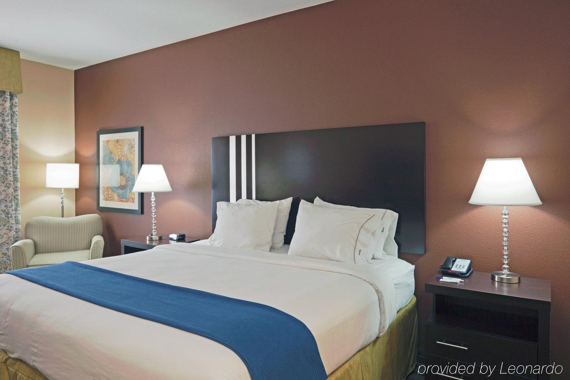 Holiday Inn Express Columbia By Ihg Номер фото